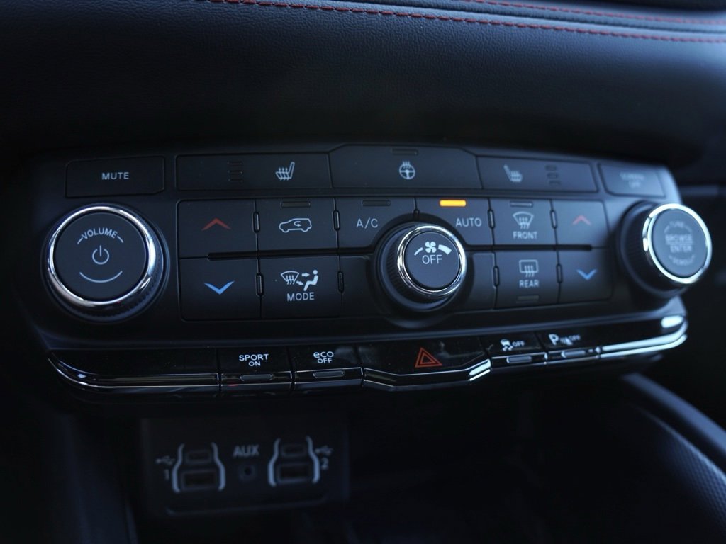 New 2025 Dodge Durango R/T w/ Blacktop Package image 18