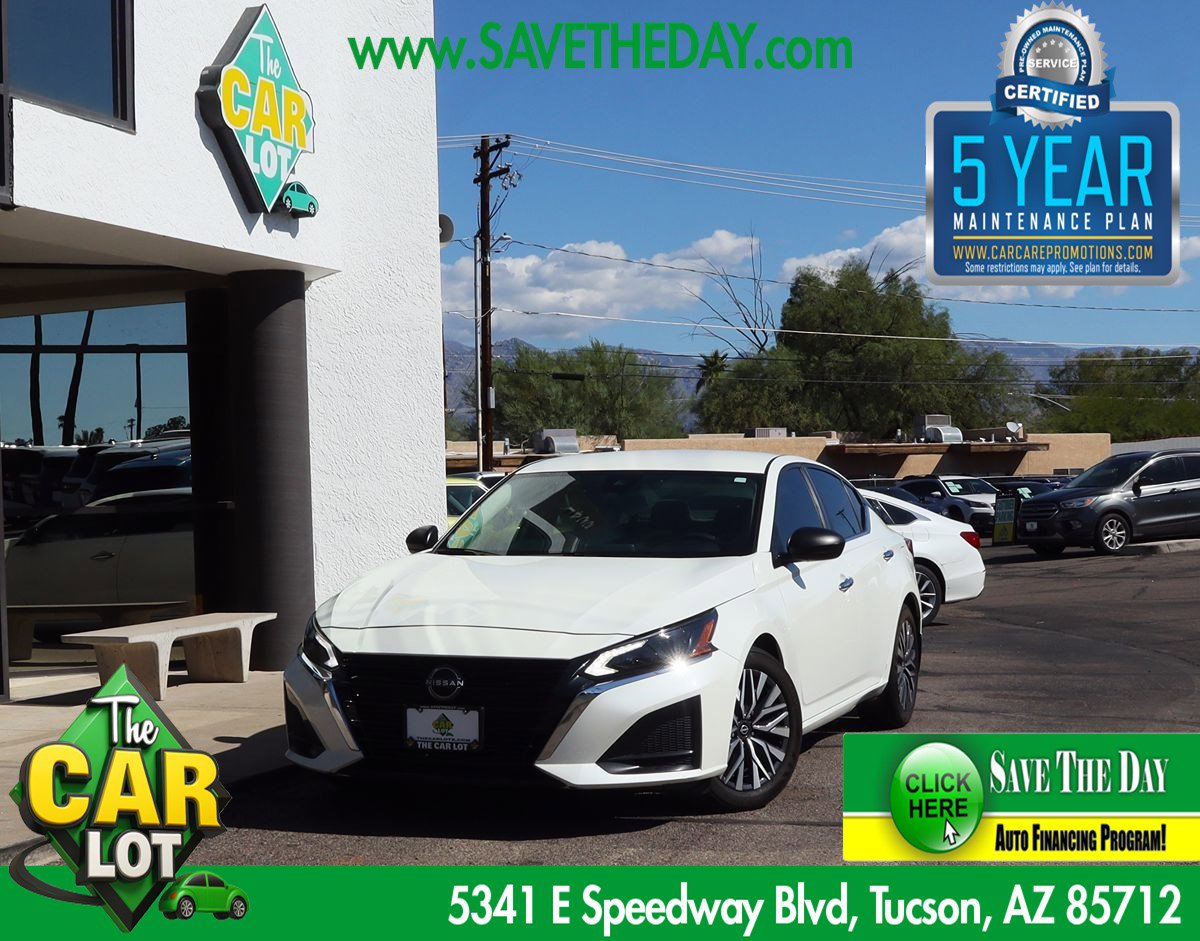 Used 2024 Nissan Altima 2.5 SV image 1