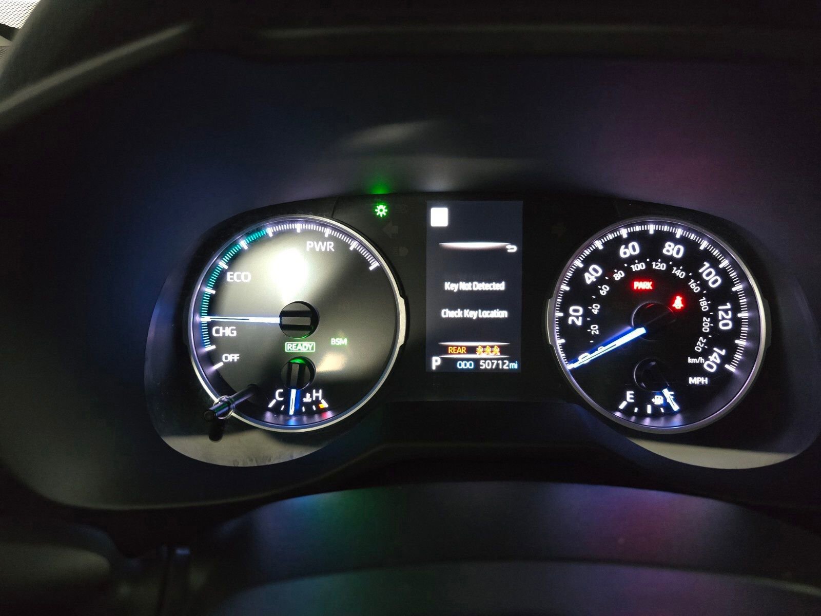 Used 2020 Toyota RAV4 XLE w/ Carpet Mat Package image 33