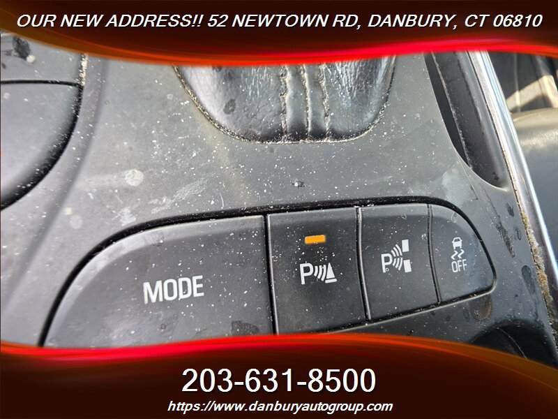 Used 2017 Chevrolet Volt Premier w/ Driver Confidence II Package FWD image 13