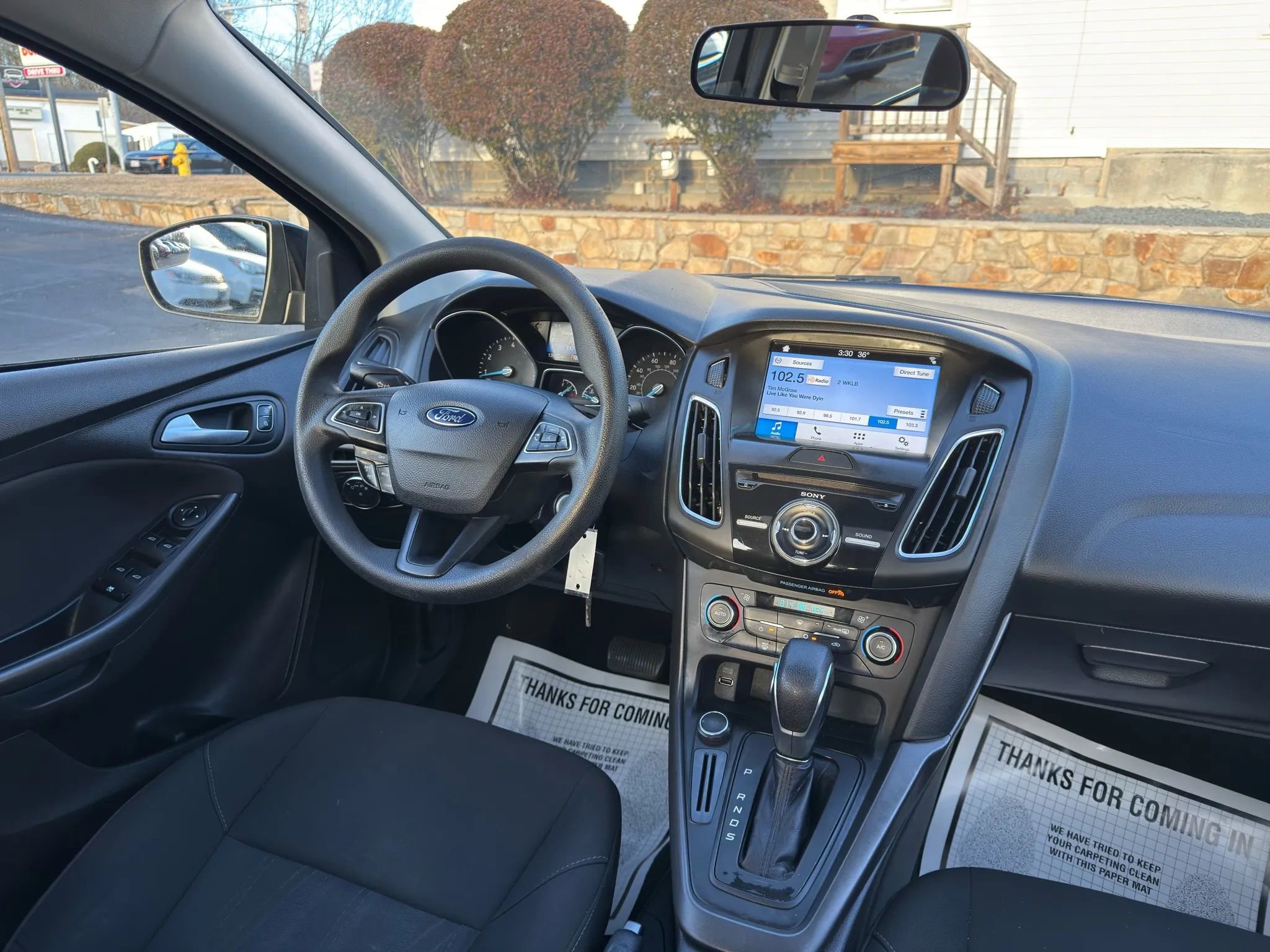 Used 2017 Ford Focus SEL image 30