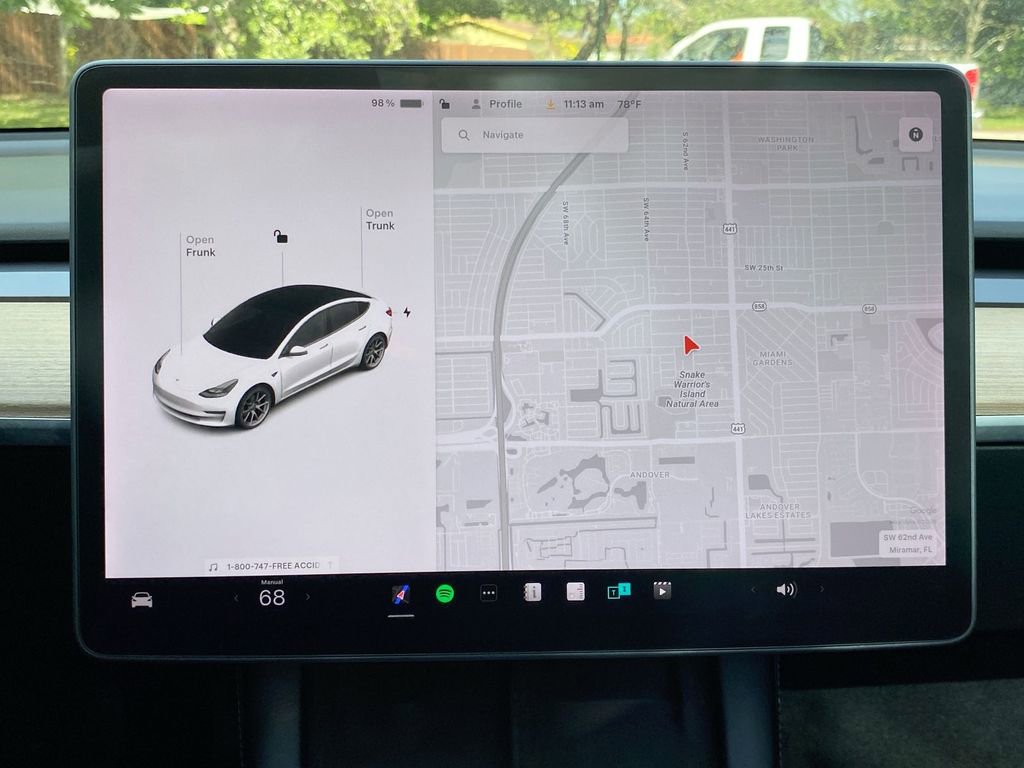 Used 2021 Tesla Model 3 Standard Range Plus image 14