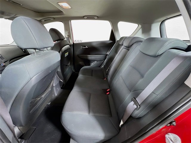 Used 2010 Hyundai Elantra SE image 21