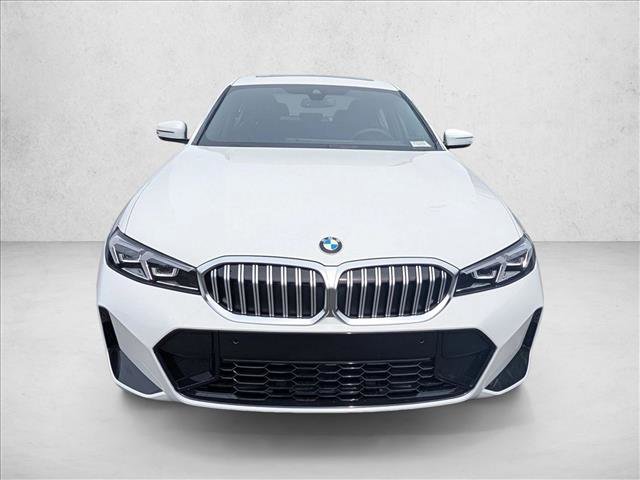 Used 2026 BMW 330i Sedan w/ M Sport Package image 3