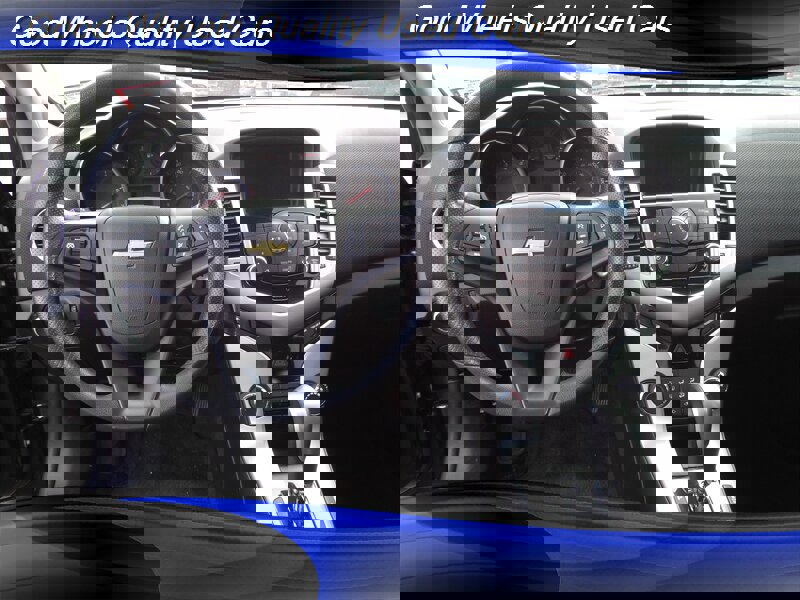 Used 2015 Chevrolet Cruze LT w/ Technology Package image 15