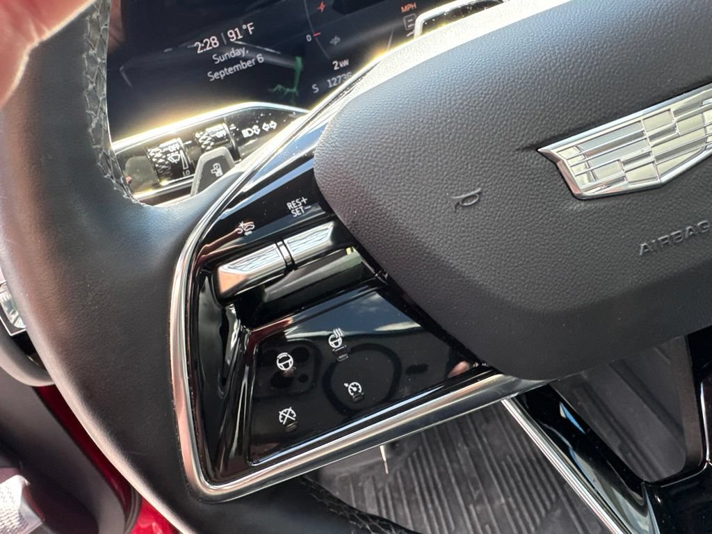 Used 2024 Cadillac Lyriq Luxury w/ LPO, Floor Liner Package AWD/4WD image 16