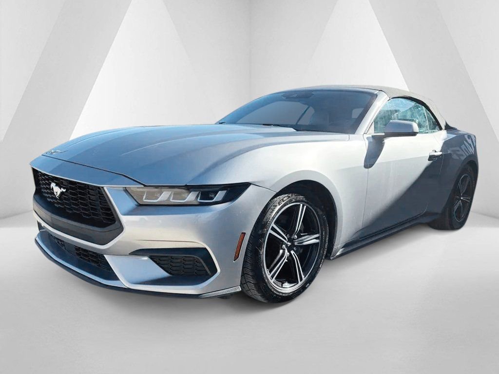 Used 2024 Ford Mustang Premium image 3