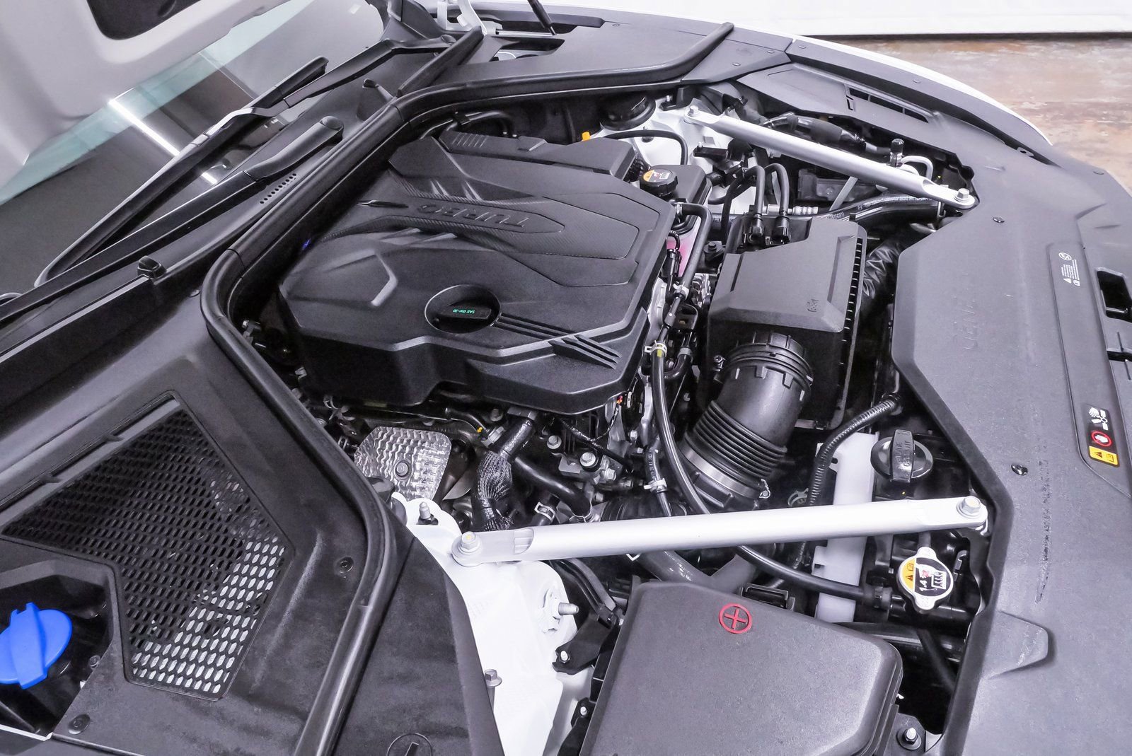 Certified 2025 Genesis G80 2.5T Sport Prestige image 24