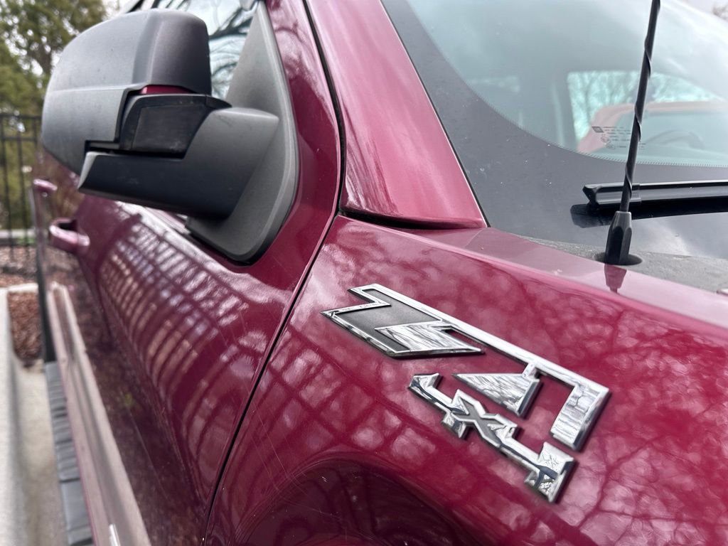 Used 2016 GMC Sierra 1500 SLE w/ SLE Value Package image 9