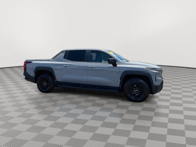 Certified 2026 Chevrolet Silverado EV W/T AWD/4WD image 13