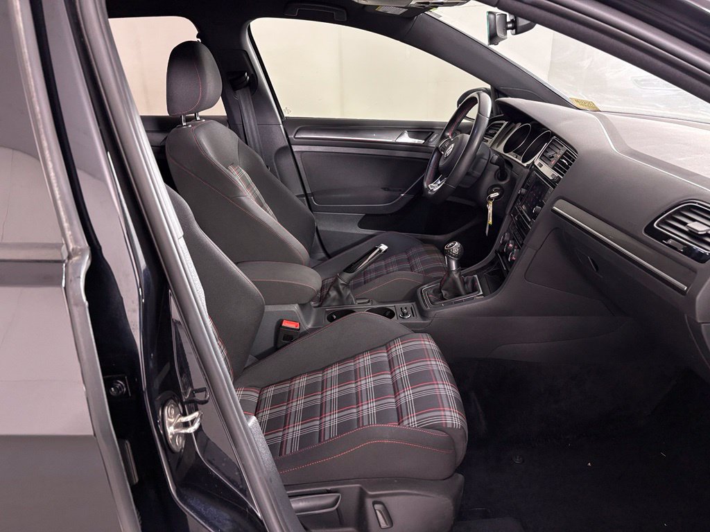 Used 2021 Volkswagen GTI S FWD image 36