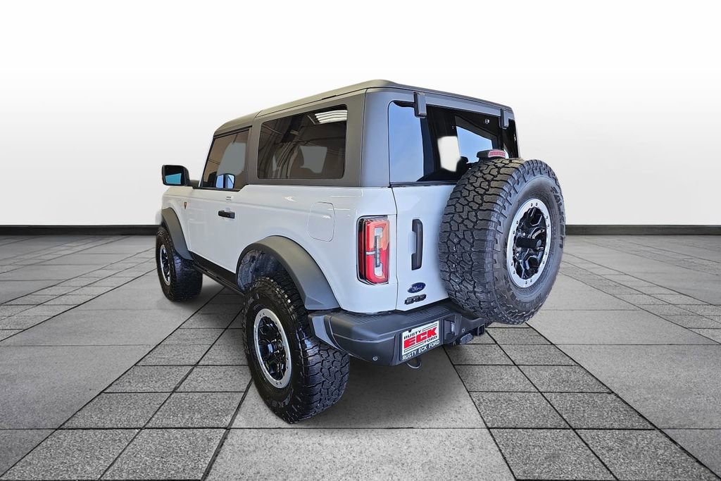 Used 2023 Ford Bronco Badlands image 7