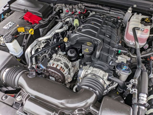 Certified 2024 Jeep Gladiator Sport AWD/4WD image 29