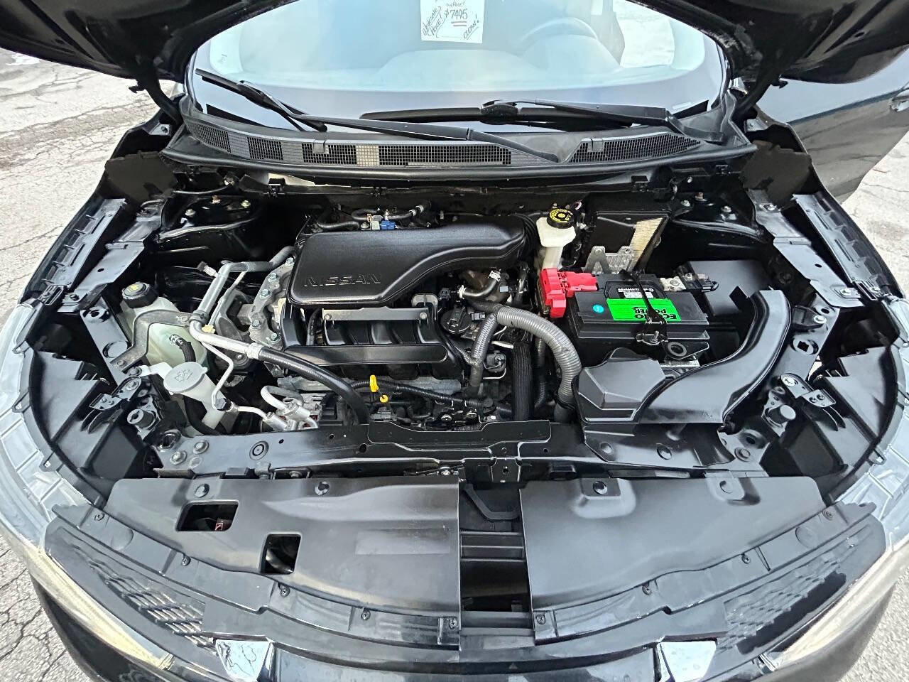 Used 2018 Nissan Rogue Sport S image 15