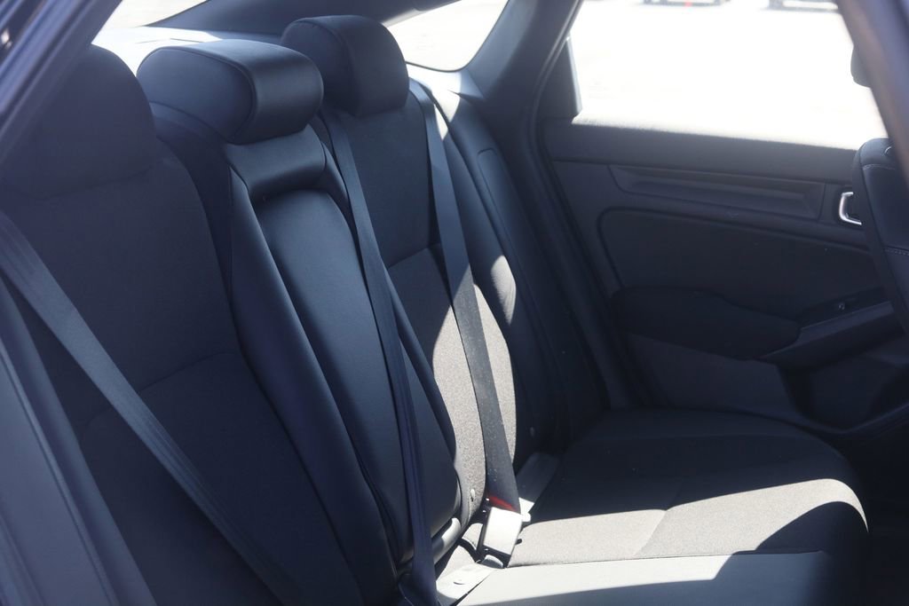 Used 2025 Honda Civic Sport image 12