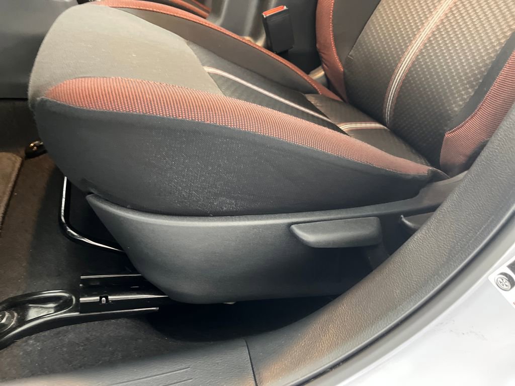 Used 2024 Nissan Versa SR w/ Trunk Package image 52