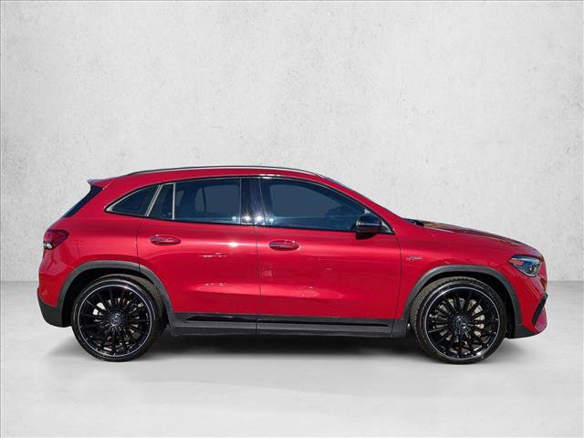 Used 2022 Mercedes-Benz GLA 35 AMG 4MATIC image 4