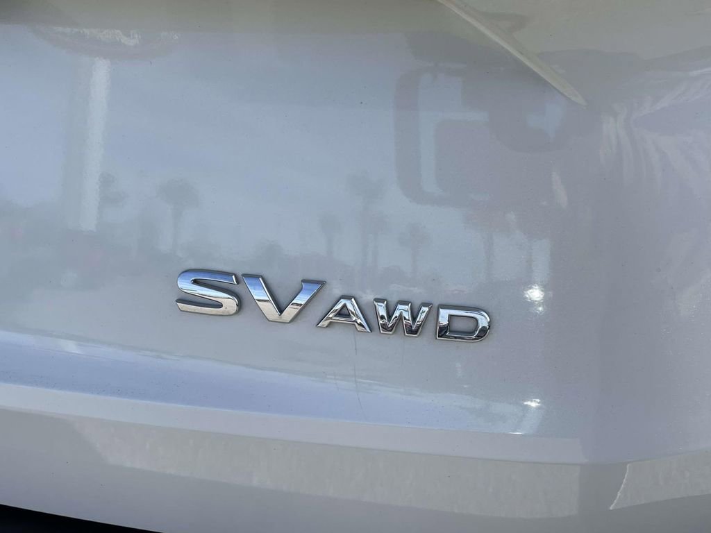 Used 2023 Nissan Rogue SV image 8