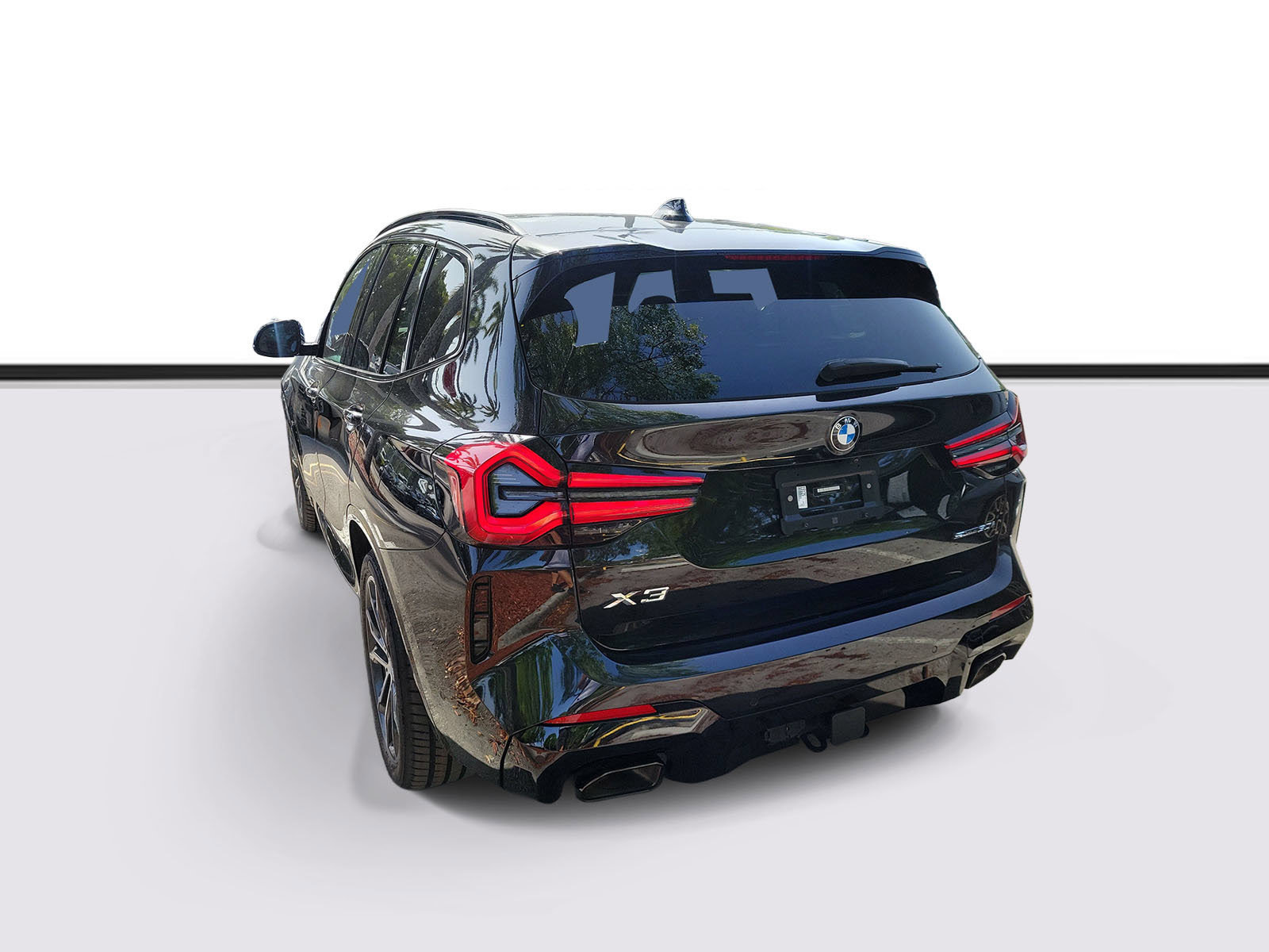 Used 2023 BMW X3 sDrive30i w/ M Sport Package RWD image 3