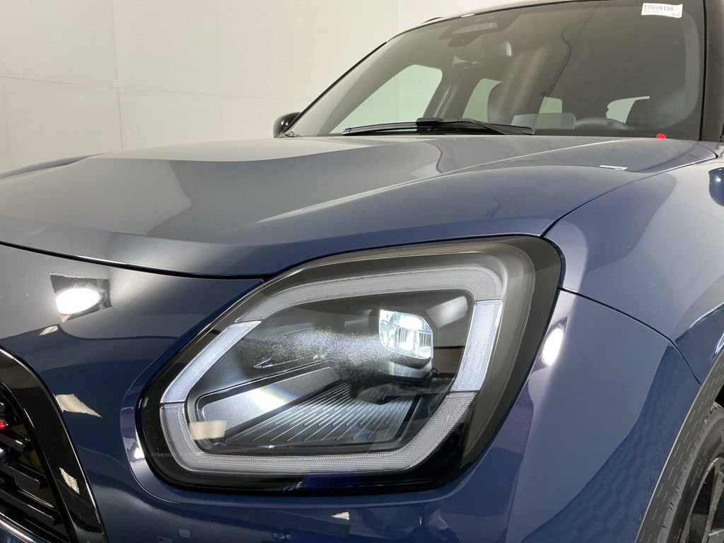 New 2026 MINI Cooper Countryman S w/ Comfort Package Max image 9