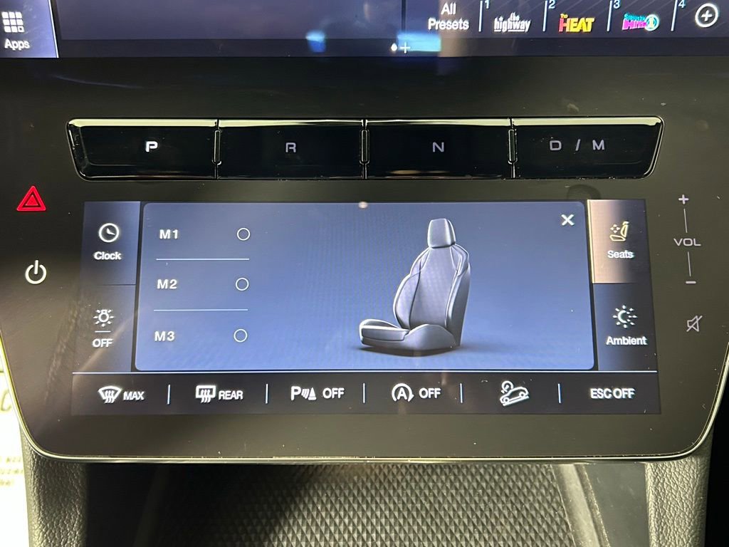 Used 2023 Maserati Grecale GT image 26