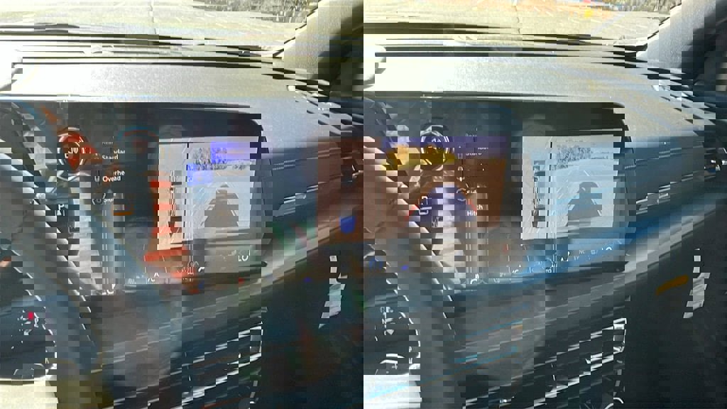 New 2026 Chevrolet Traverse LT w/ Driver Confidence Package image 26