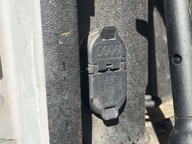 Used 2022 GMC Sierra 3500 AT4 w/ Gooseneck/5TH Wheel Package image 22