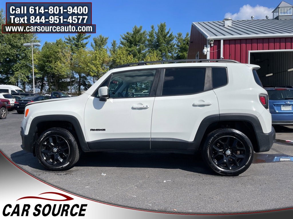 Used 2018 Jeep Renegade Latitude w/ Cold Weather Group image 3