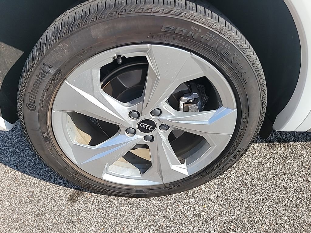 Used 2024 Audi Q5 2.0T Premium Plus image 12