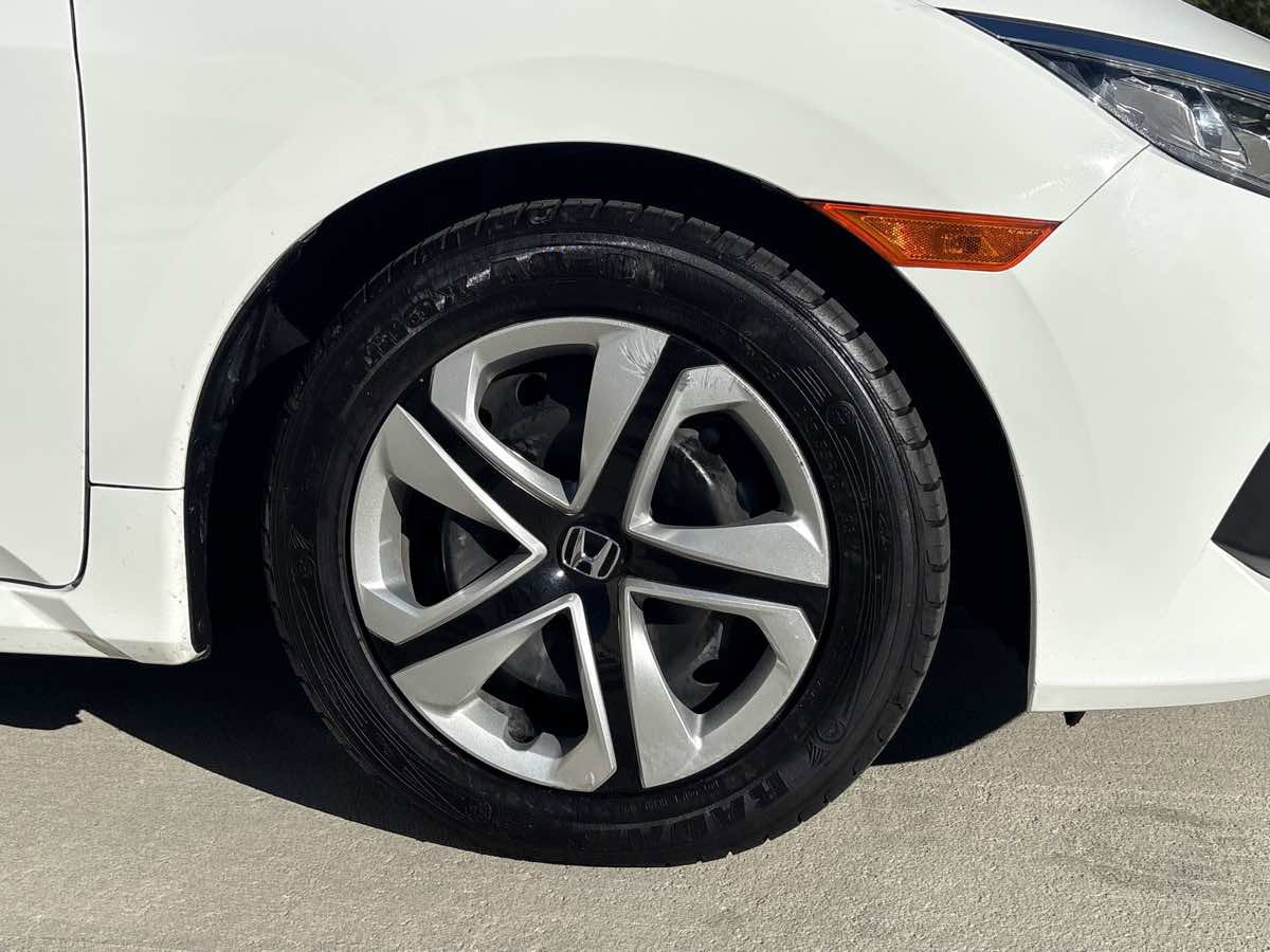 Used 2018 Honda Civic LX image 9