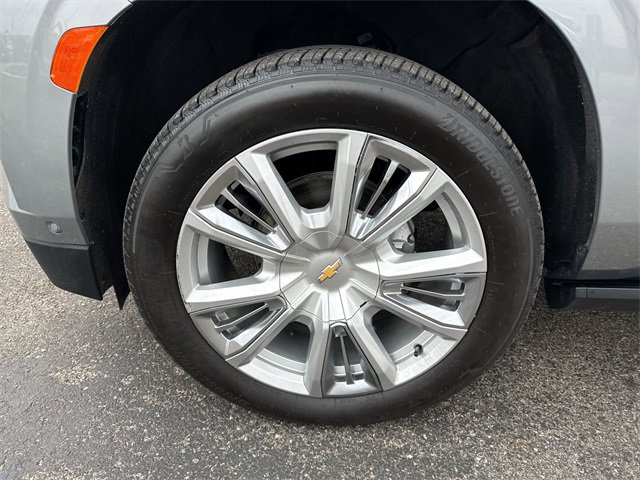 Used 2024 Chevrolet Tahoe High Country w/ Advanced Technology Package image 10