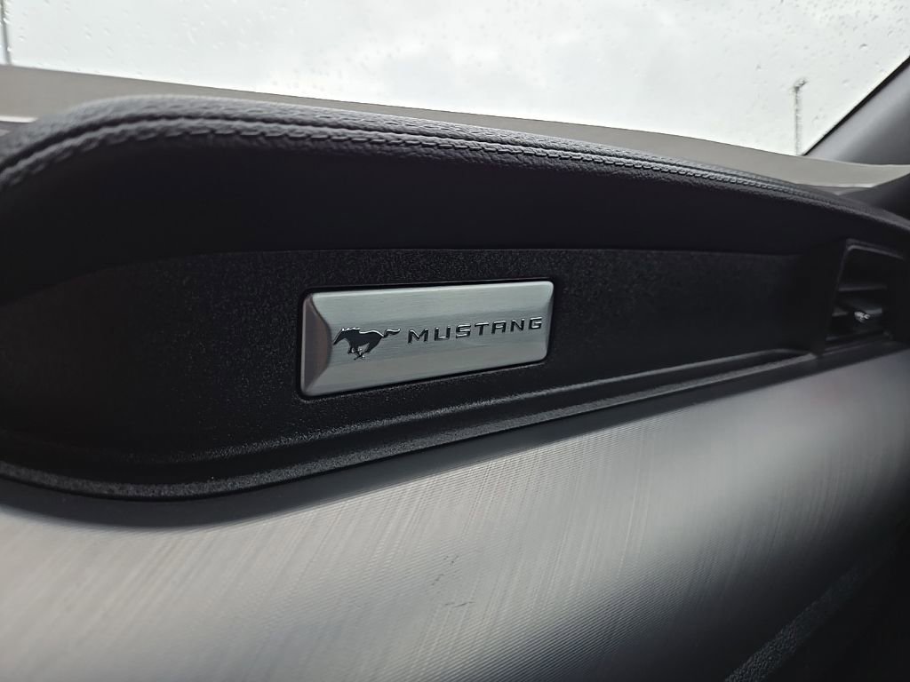 Used 2021 Ford Mustang Premium RWD image 30