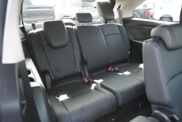 Used 2025 Honda Odyssey EX-L image 16