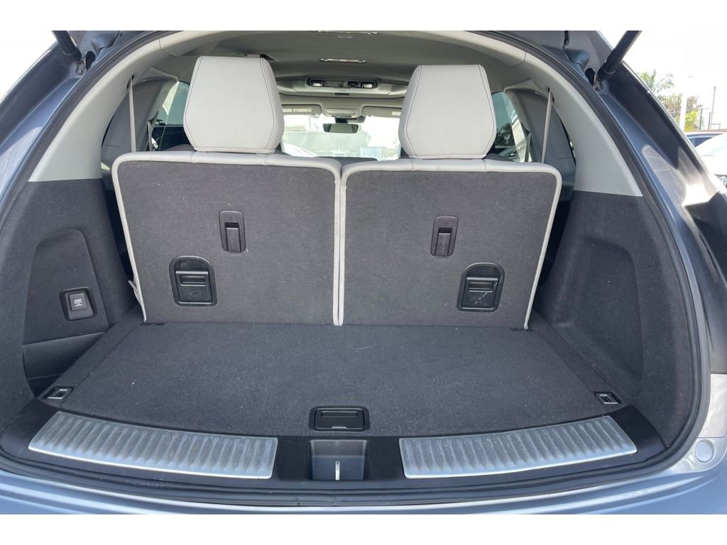 Certified 2020 Acura MDX w/ Advance & Entertainment image 16