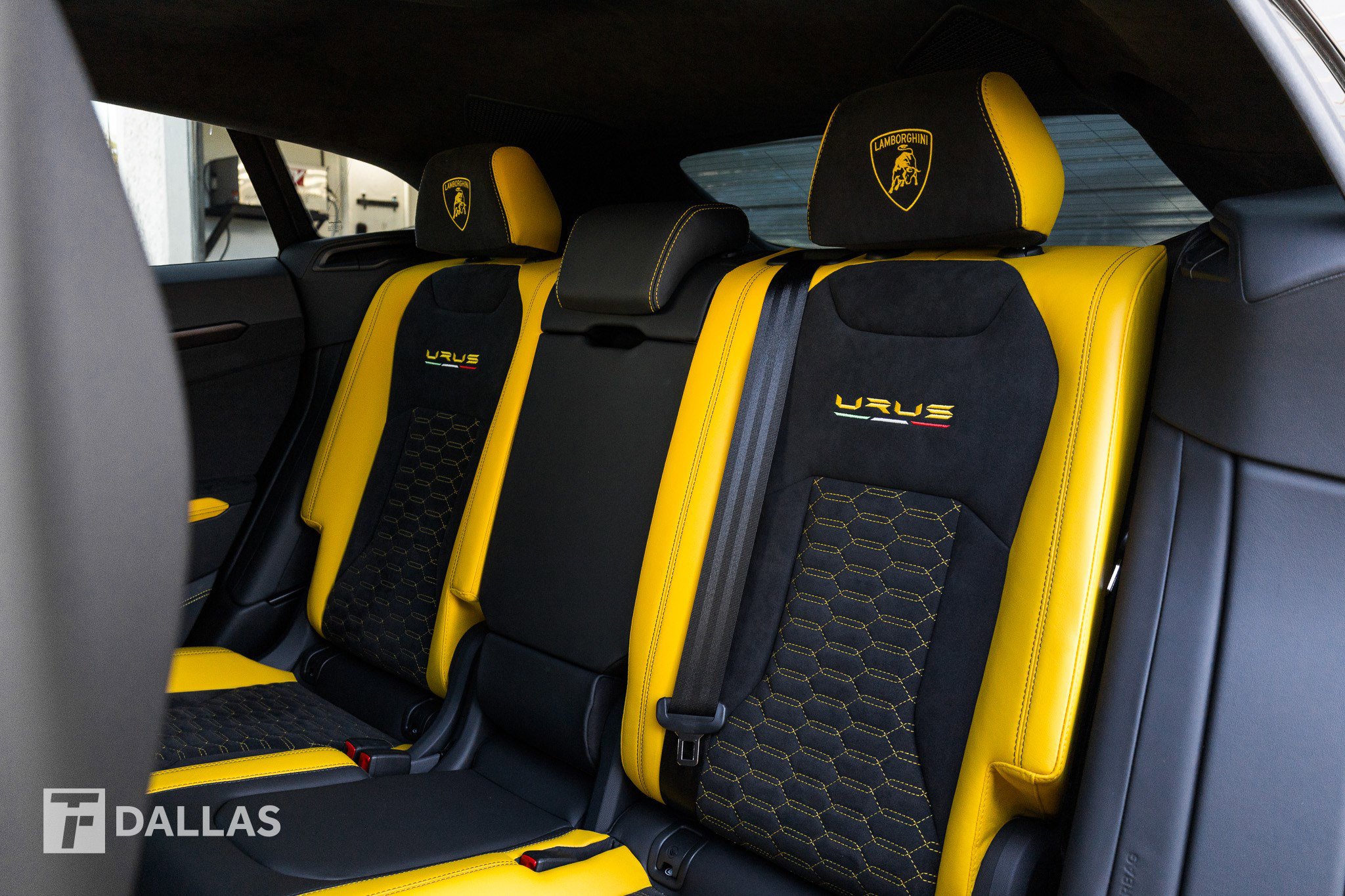 Used 2021 Lamborghini Urus image 29