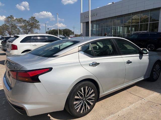 Certified 2023 Nissan Altima 2.5 SV FWD image 8