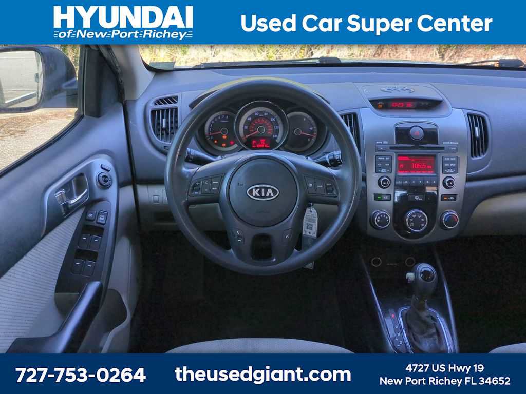 Used 2013 Kia Forte EX FWD image 15