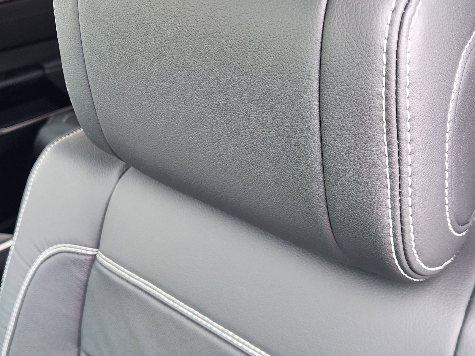 New 2026 Toyota Tundra Limited image 31