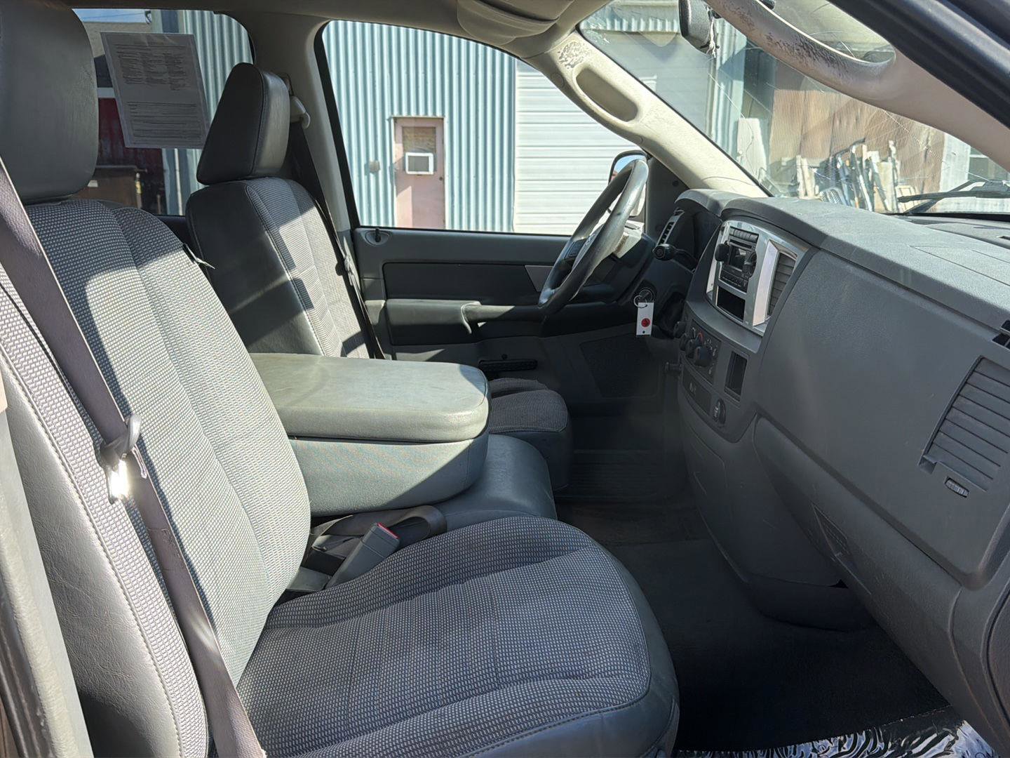 Used 2008 Dodge Ram 1500 Truck SLT image 15