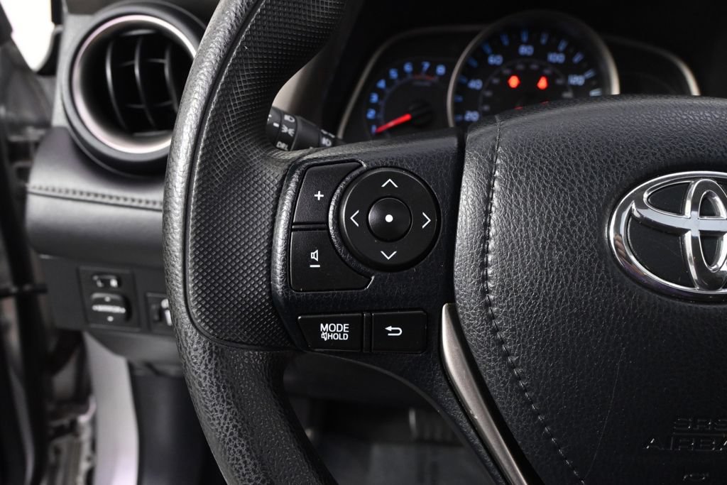 Used 2014 Toyota RAV4 XLE AWD/4WD image 32