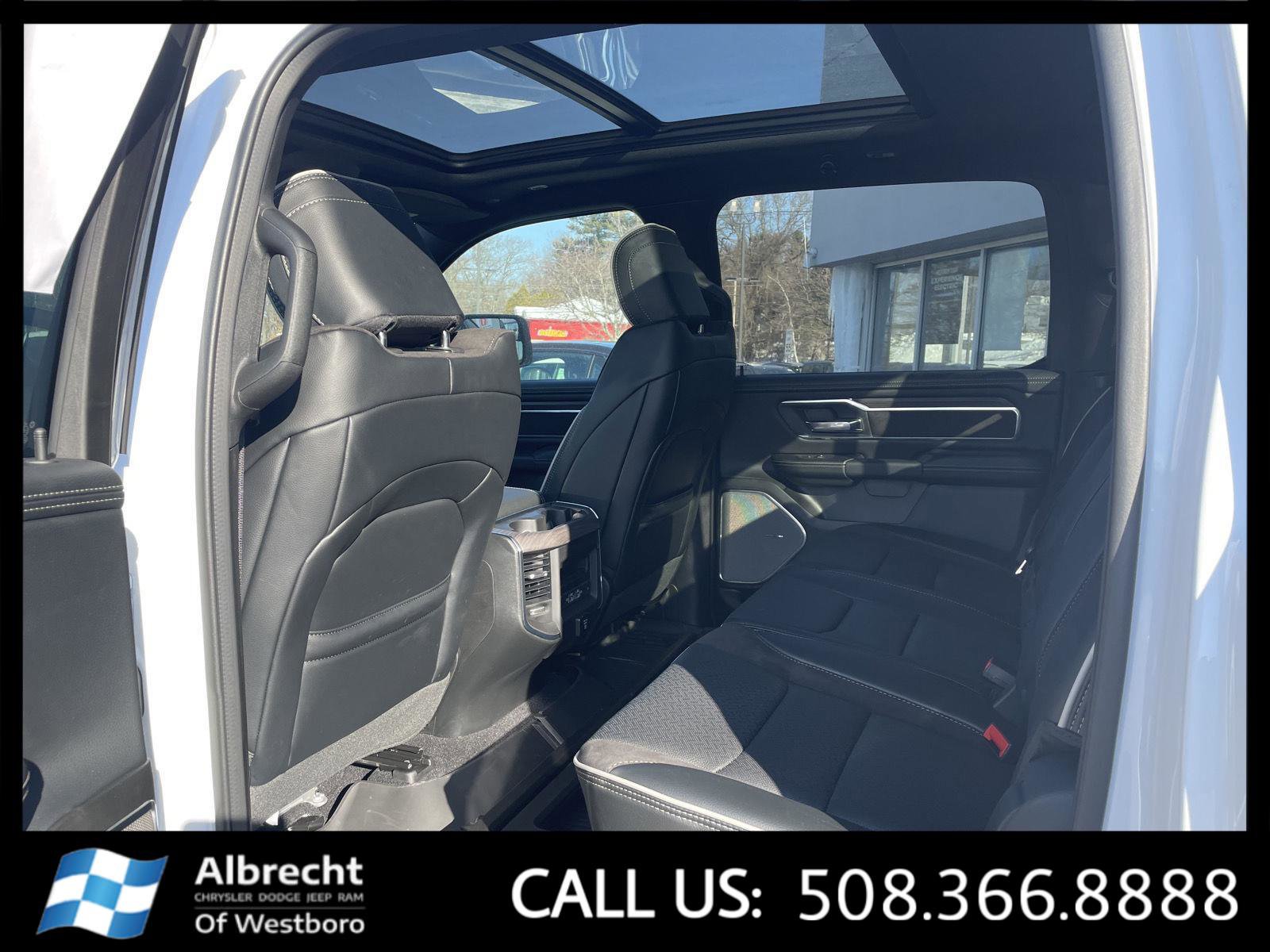 New 2026 RAM 1500 Laramie AWD/4WD image 11