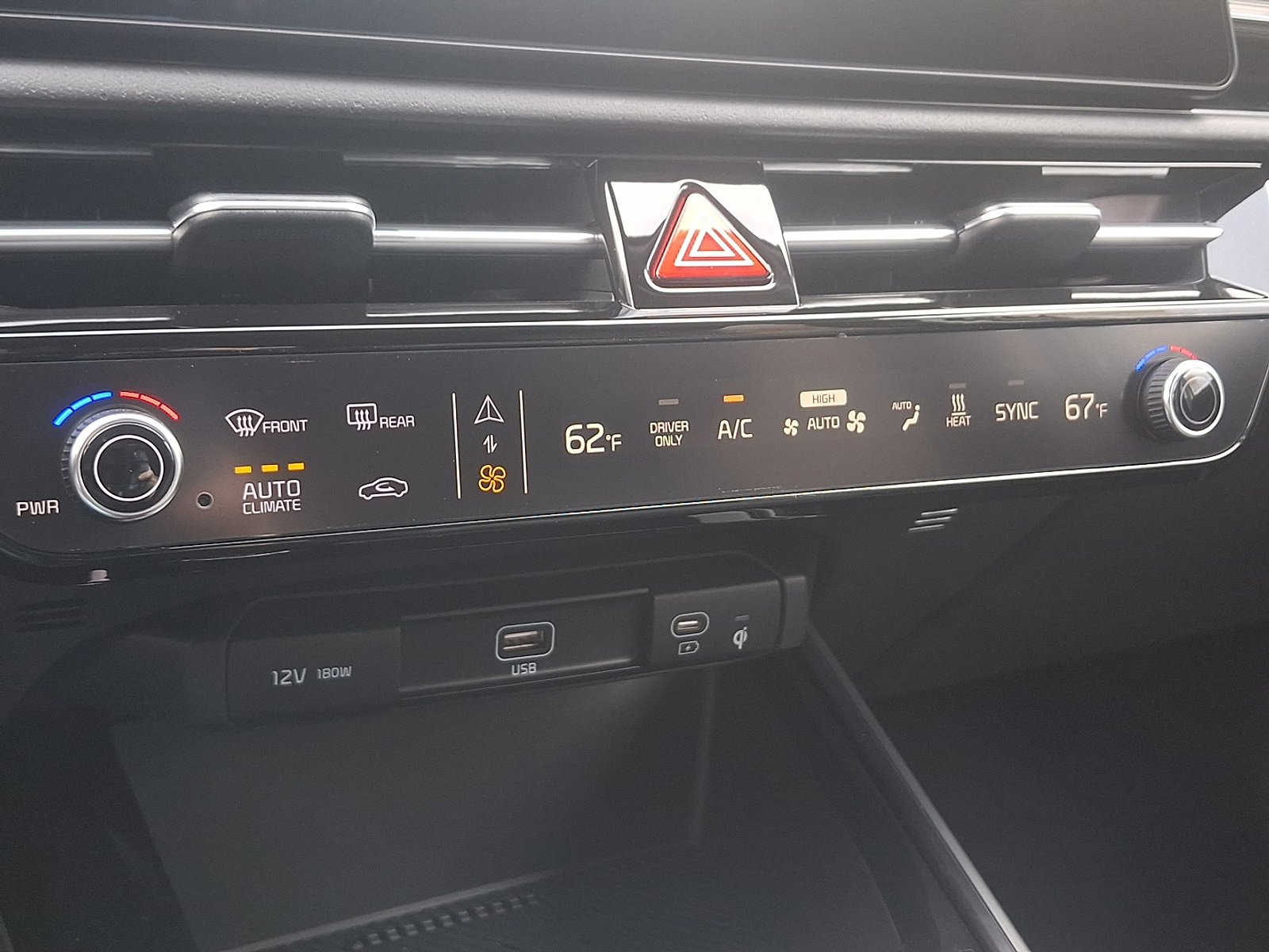 New 2025 Kia Niro Wind image 16