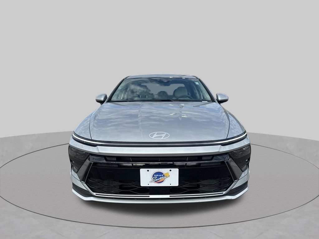 Used 2026 Hyundai Sonata SE FWD image 9
