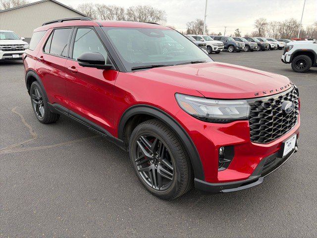 Used 2025 Ford Explorer ST w/ Sun And Sound Package image 7