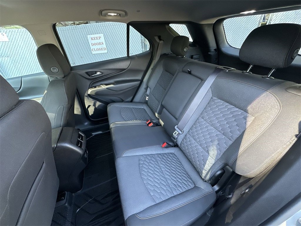 Used 2018 Chevrolet Equinox LT image 21