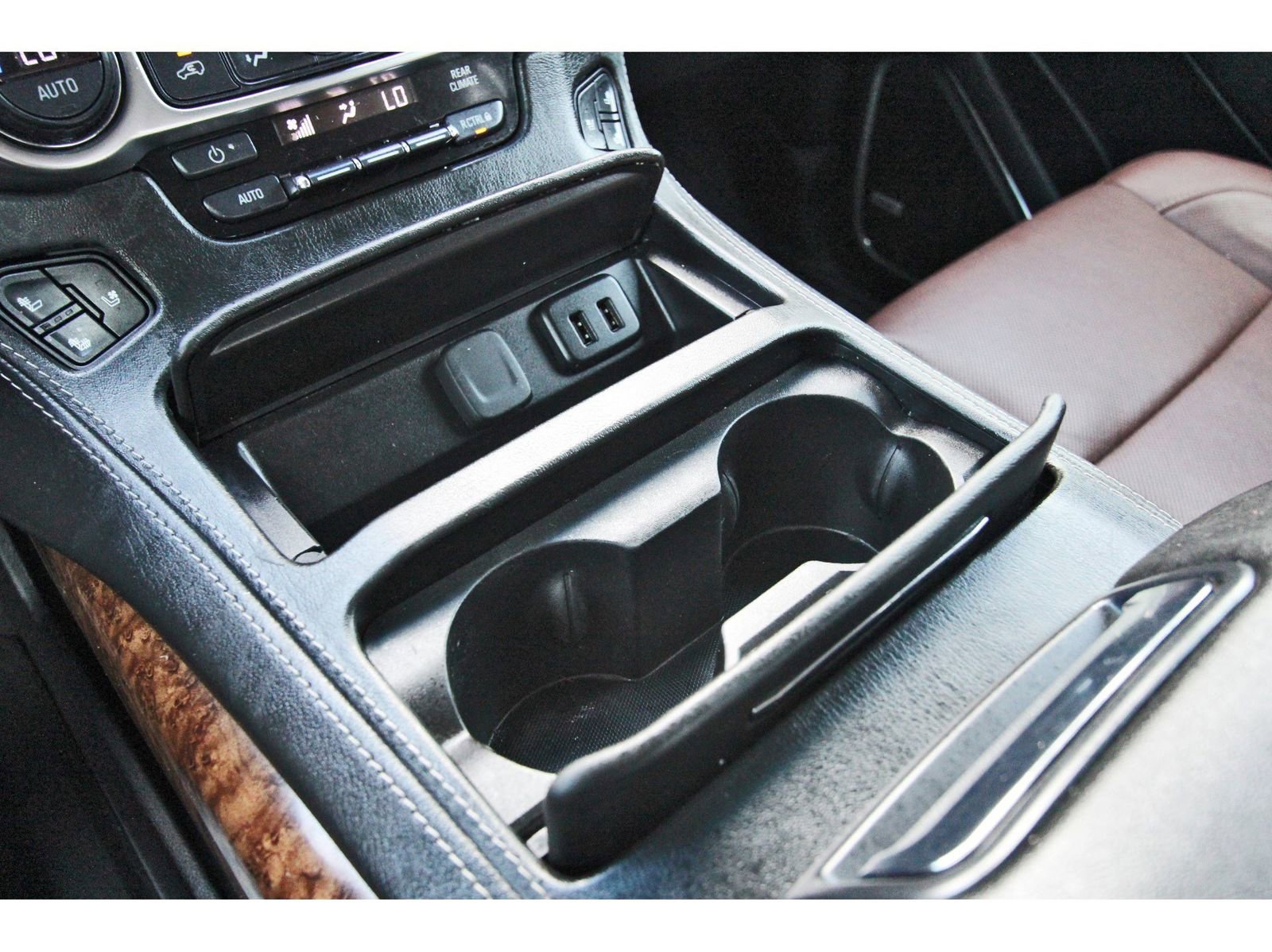 Used 2020 Chevrolet Tahoe Premier w/ Premier Plus Edition image 33