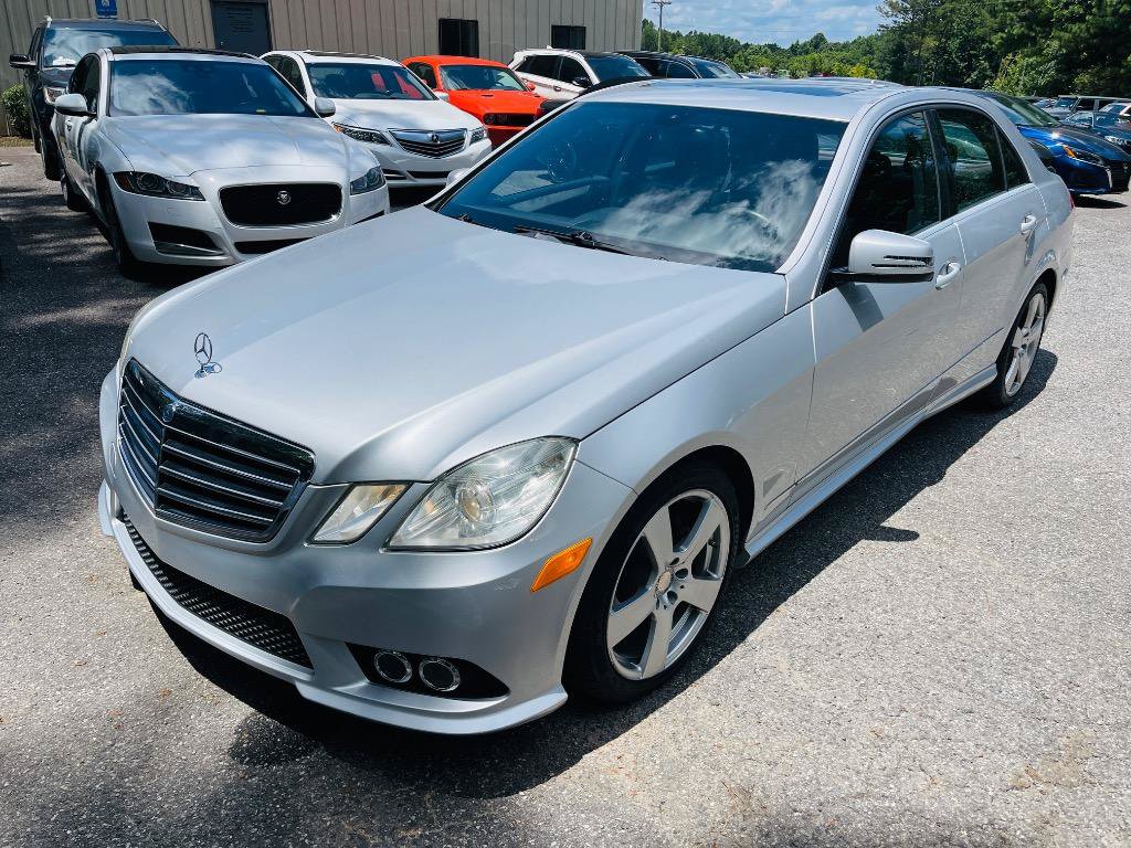 Used 2010 Mercedes-Benz E 350 Sedan image 2