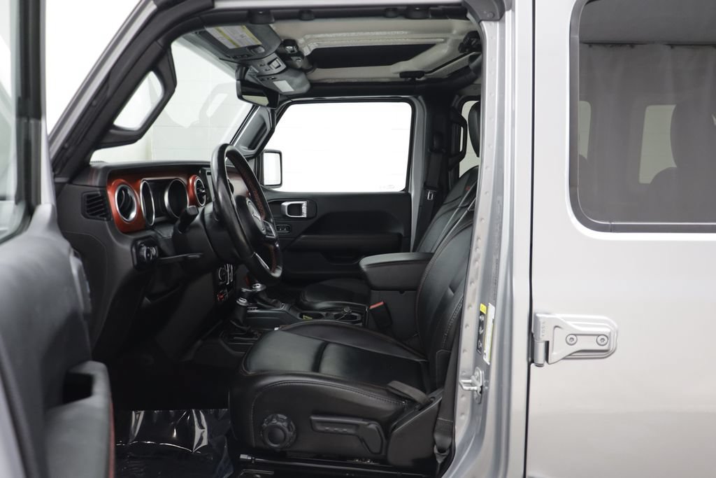 Used 2021 Jeep Wrangler Unlimited Rubicon AWD/4WD image 6