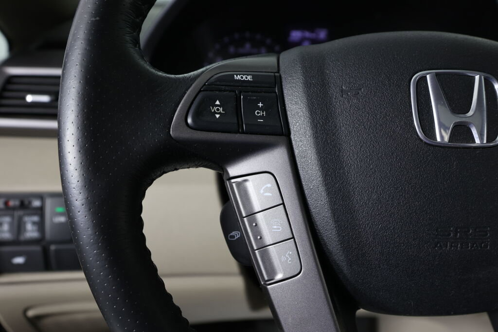 Used 2014 Honda Odyssey EX-L image 31