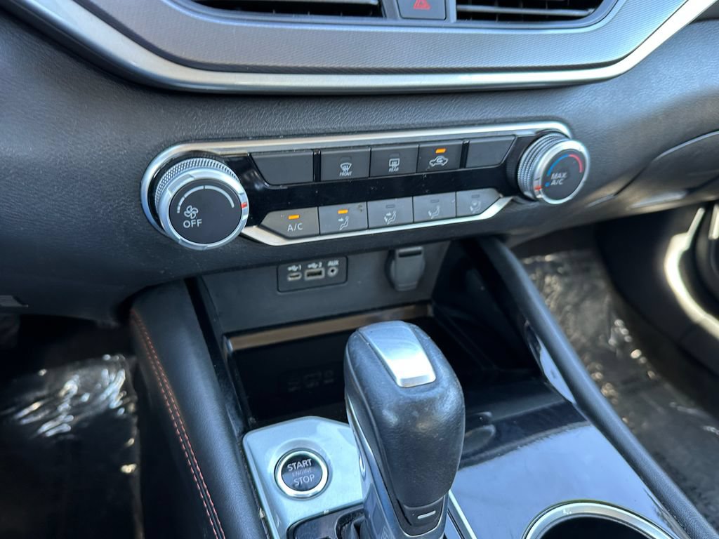 Used 2024 Nissan Altima 2.5 SR FWD image 31
